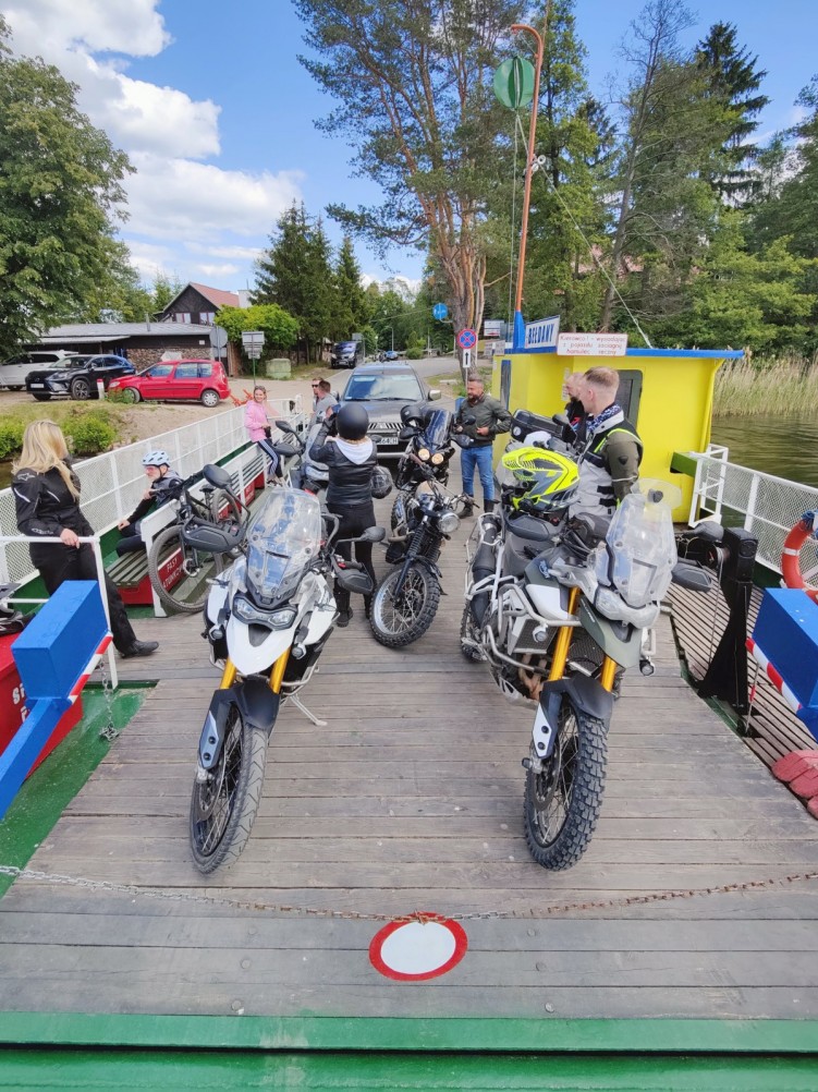 Na promie w Wierzbnie Triumph Meet Up 2023